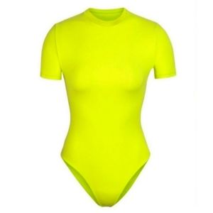 SKIMS FITS EVERYBODY T-SHIRT BODYSUIT IN NEON LIME